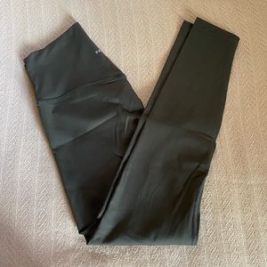 NWOT Paragon Leggings in Green